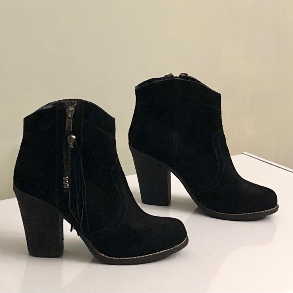Kelsi Dagger Boots